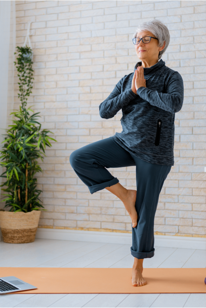 Pacific Yoga & Fitness, online yoga instructor, shares What Yoga Is Best For Me