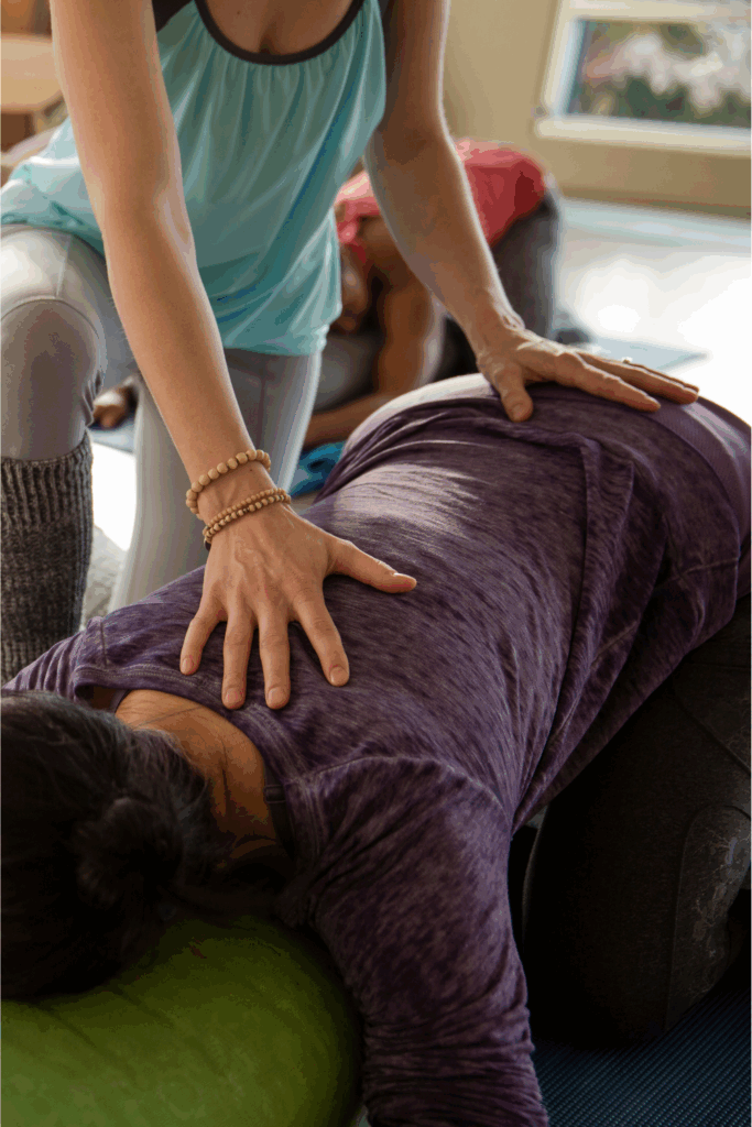 Pacific Yoga & Fitness, online yoga instructor, shares Keep Your Teaching Fresh With Yoga Continuing Education.